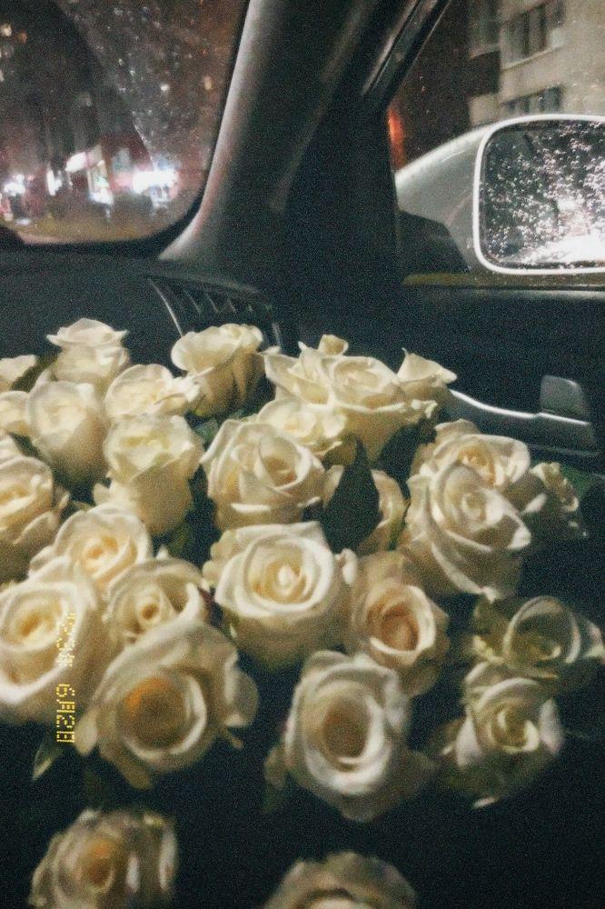 CapitorVemasi workshop space where corporate flower arrangements are designed and prepared for business delivery